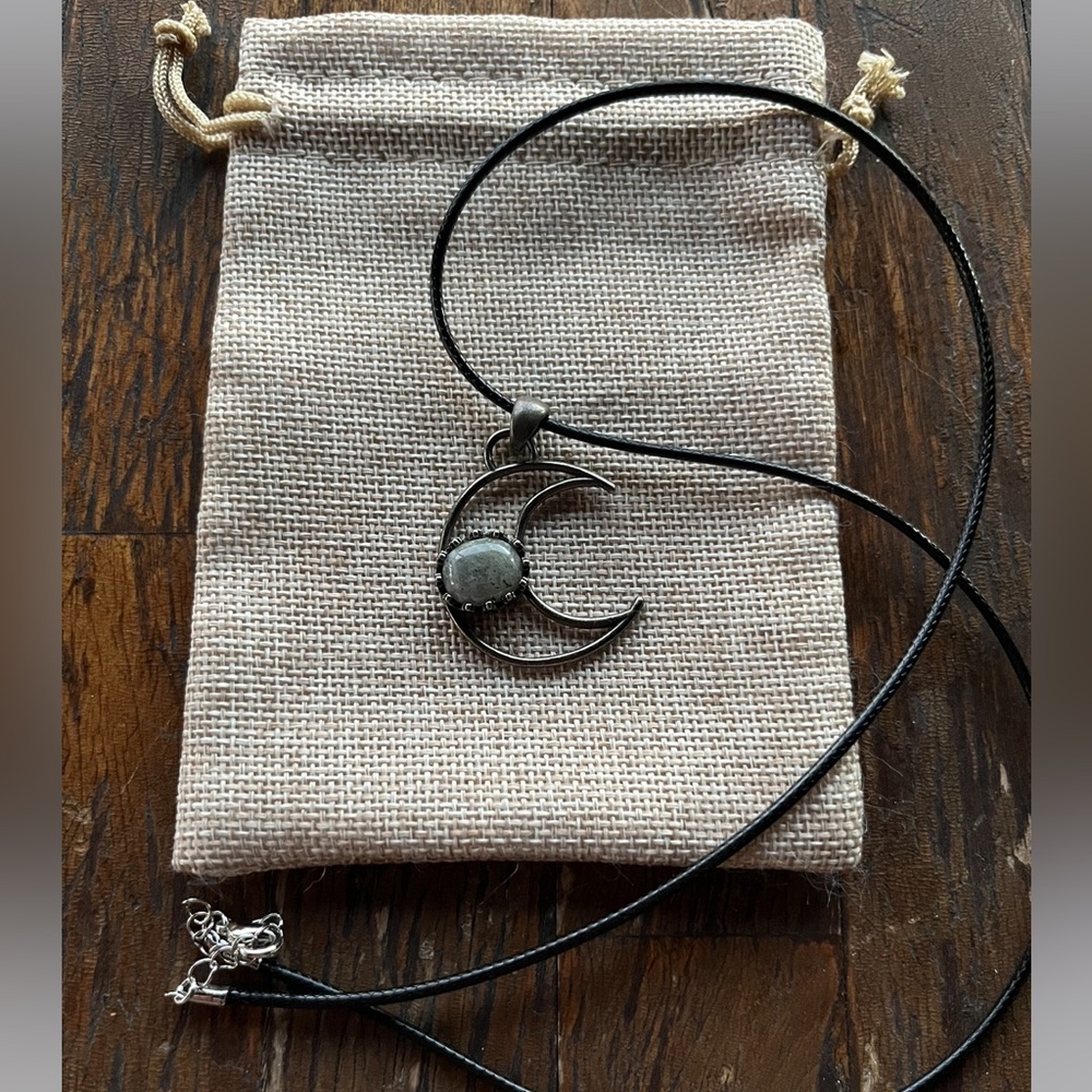Labradorite Celestial Necklace Labradorite Necklace Crystal Moon Necklace - Picture 1 of 3